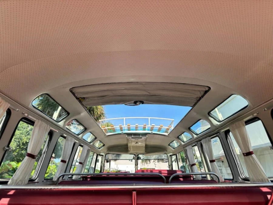 1973 Volkswagen Bay-Window Bus - Image 23 of 30