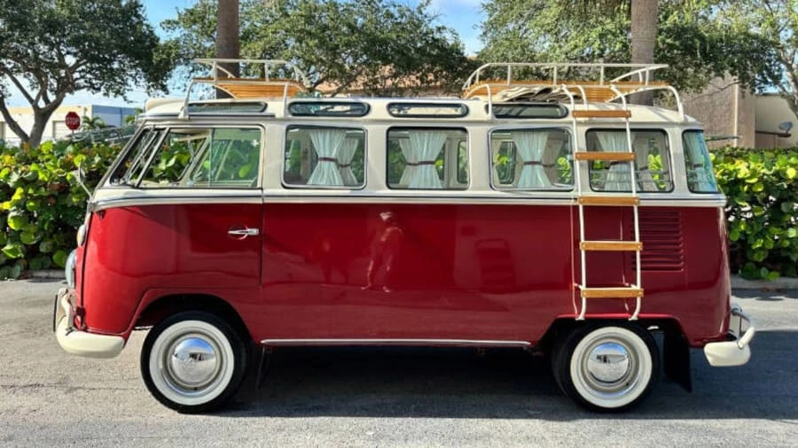 1973 Volkswagen Bay-Window Bus - Image 2 of 30