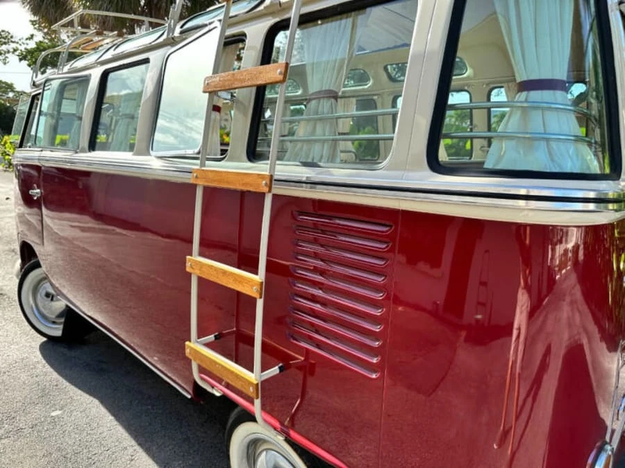 1973 Volkswagen Bay-Window Bus - Image 8 of 30