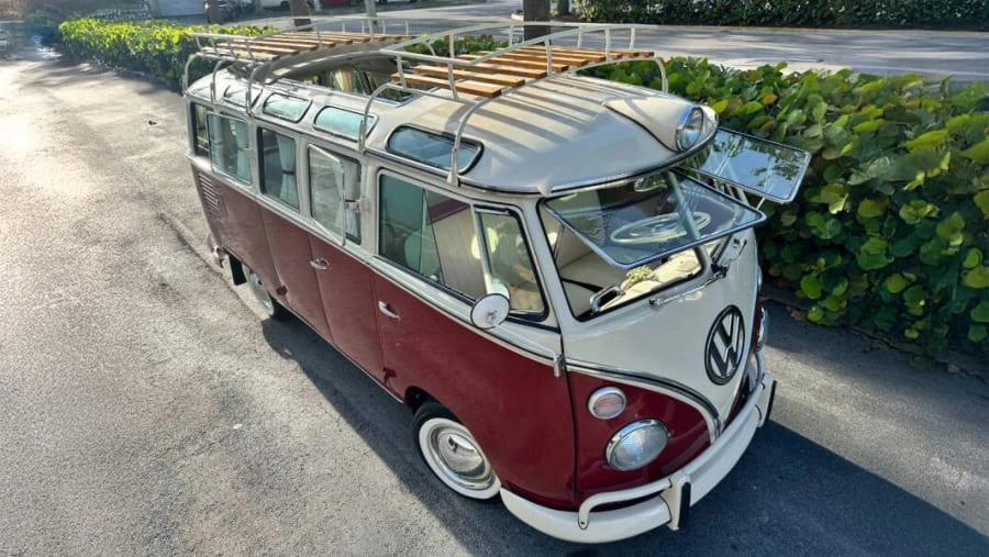 1973 Volkswagen Bay-Window Bus - Image 4 of 30