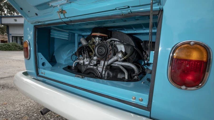1973 Volkswagen Bay-Window Bus - Image 7 of 31