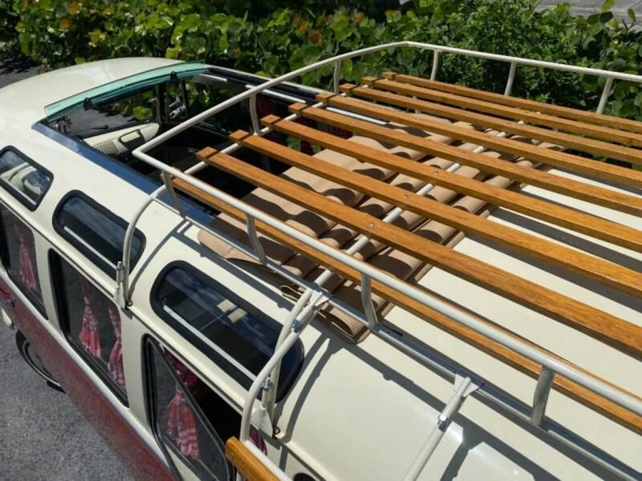 1973 Volkswagen Bay-Window Bus - Image 12 of 31