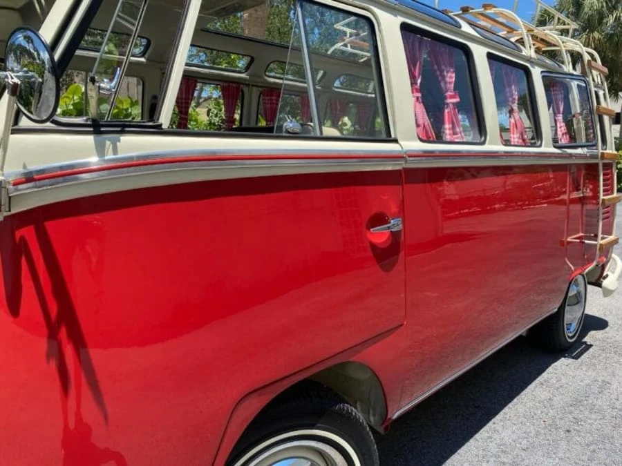 1973 Volkswagen Bay-Window Bus - Image 15 of 31