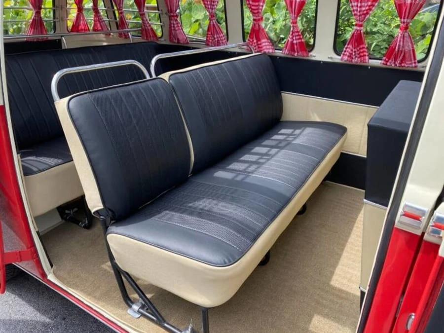 1973 Volkswagen Bay-Window Bus - Image 28 of 31