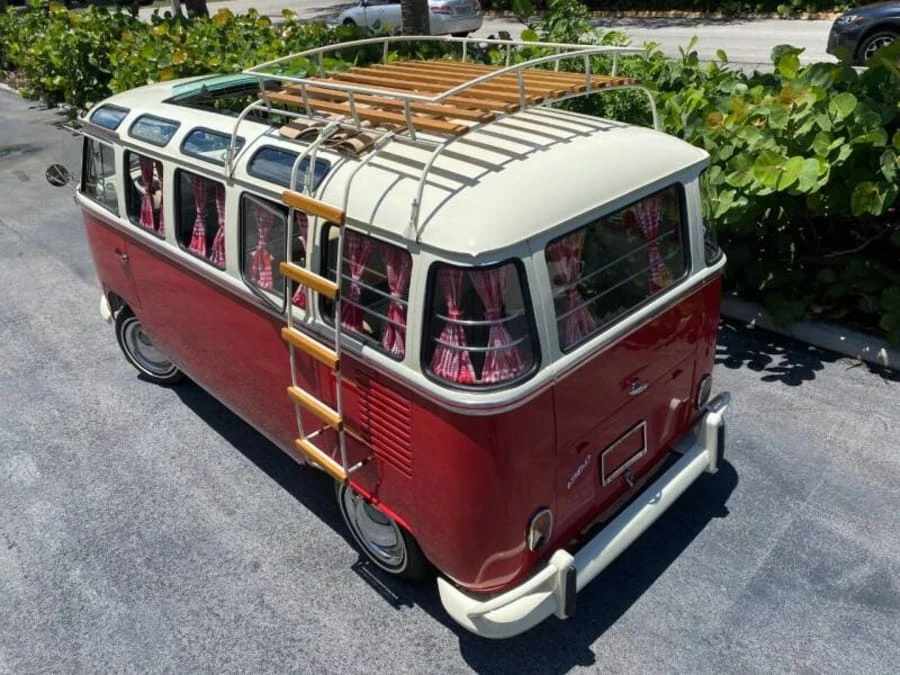 1973 Volkswagen Bay-Window Bus - Image 8 of 31