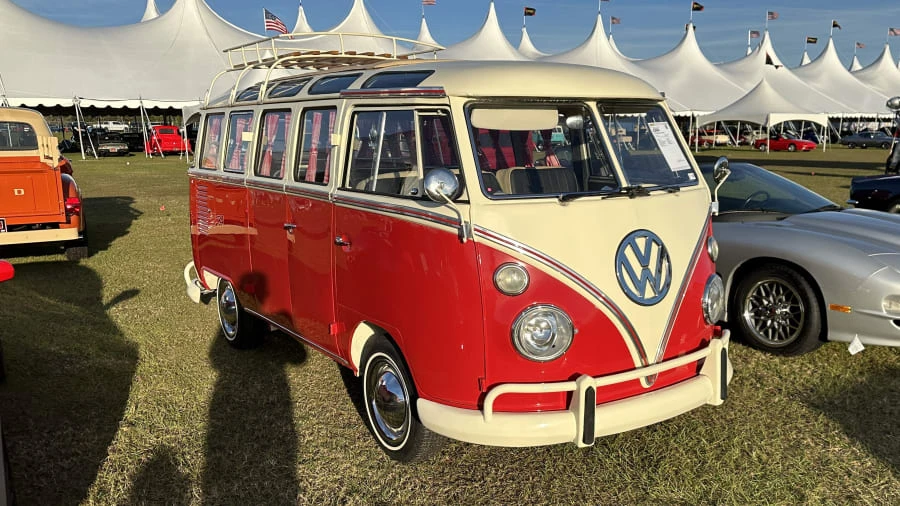 1973 Volkswagen Bay-Window Bus - Image 3 of 6