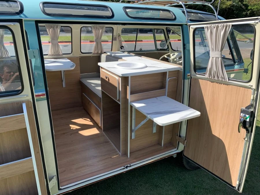 1973 Volkswagen Bay-Window Bus - Image 20 of 31