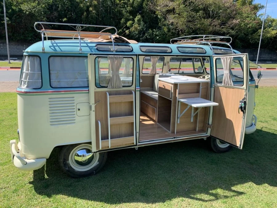 1973 Volkswagen Bay-Window Bus - Image 21 of 31
