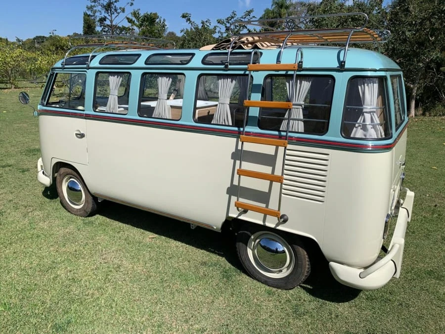 1973 Volkswagen Bay-Window Bus - Image 16 of 31