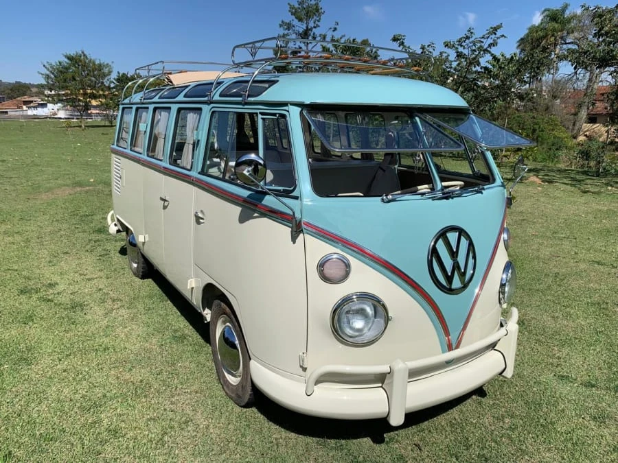1973 Volkswagen Bay-Window Bus - Image 6 of 31