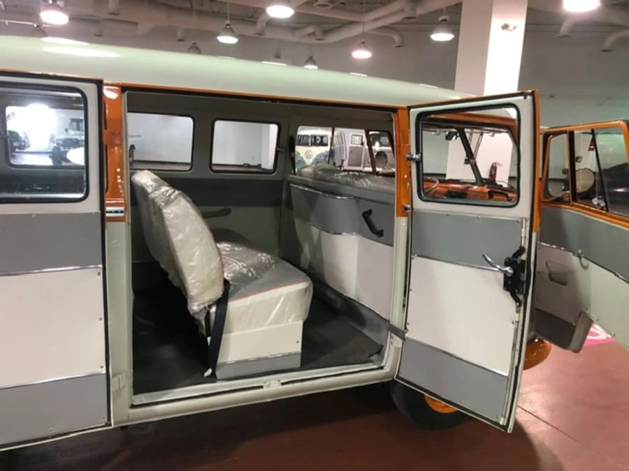 1973 Volkswagen Bay-Window Bus - Image 23 of 31