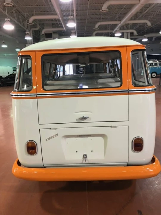 1973 Volkswagen Bay-Window Bus - Image 6 of 31
