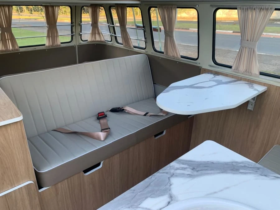 1973 Volkswagen Bay-Window Bus - Image 13 of 29