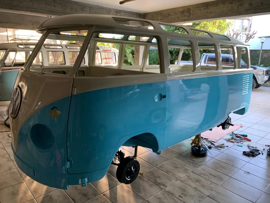 1973 Volkswagen Bay-Window Bus - Image 25 of 29