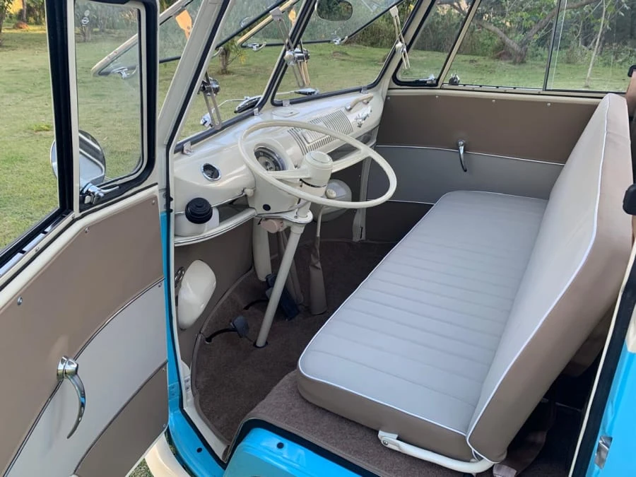 1973 Volkswagen Bay-Window Bus - Image 7 of 29