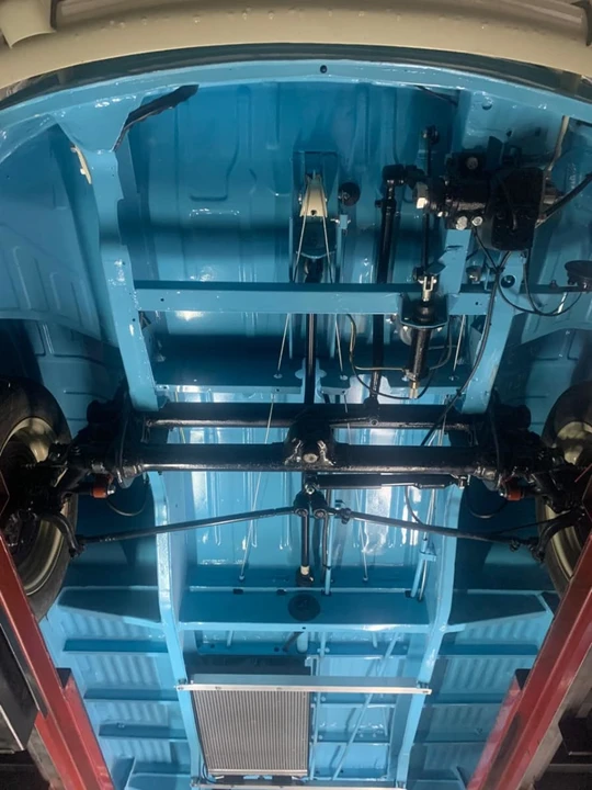 1973 Volkswagen Bay-Window Bus - Image 18 of 29