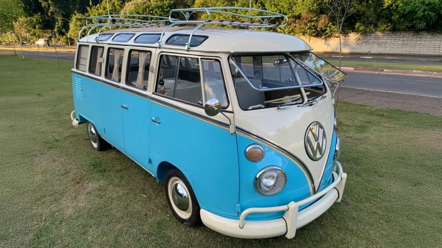 1973 Volkswagen Bay-Window Bus - Image 4 of 29