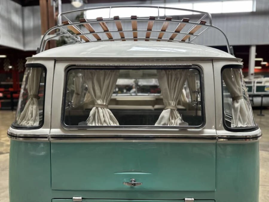 1973 Volkswagen Bay-Window Bus - Image 11 of 31