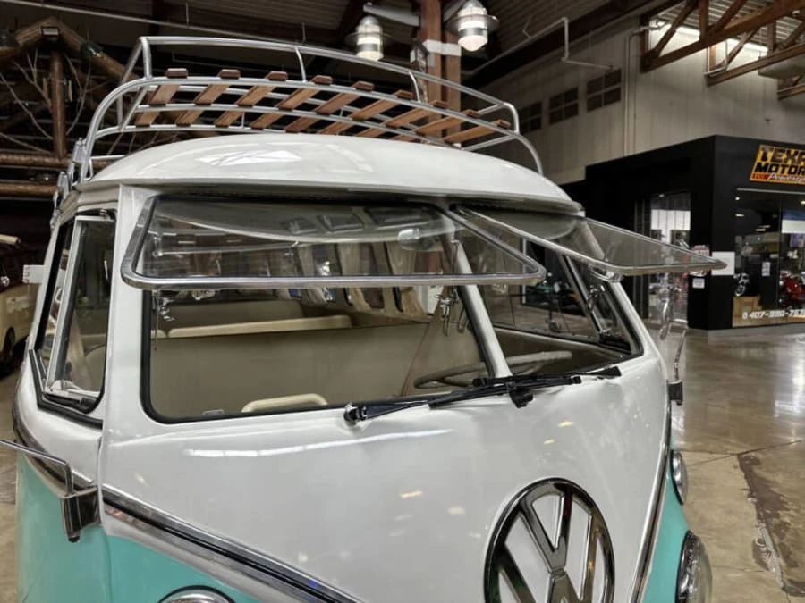 1973 Volkswagen Bay-Window Bus - Image 19 of 31