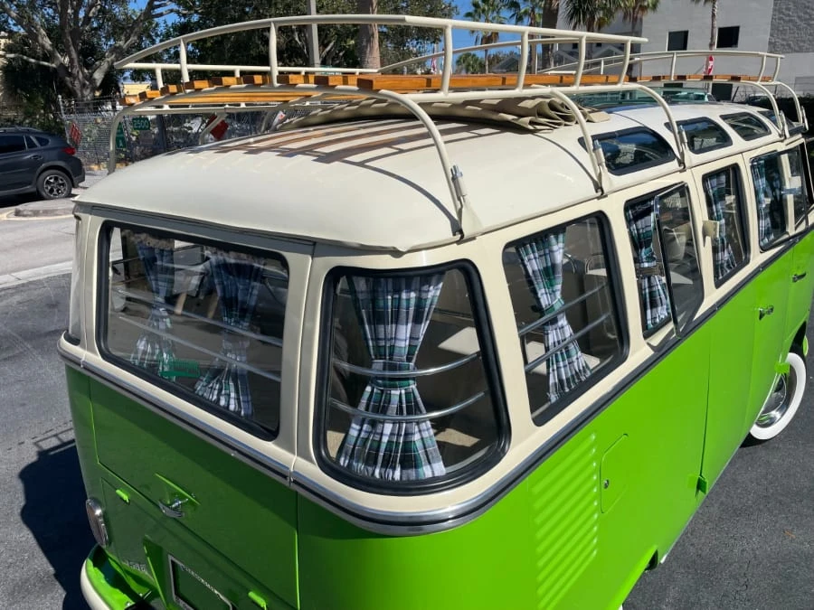 1973 Volkswagen Bay-Window Bus - Image 12 of 31