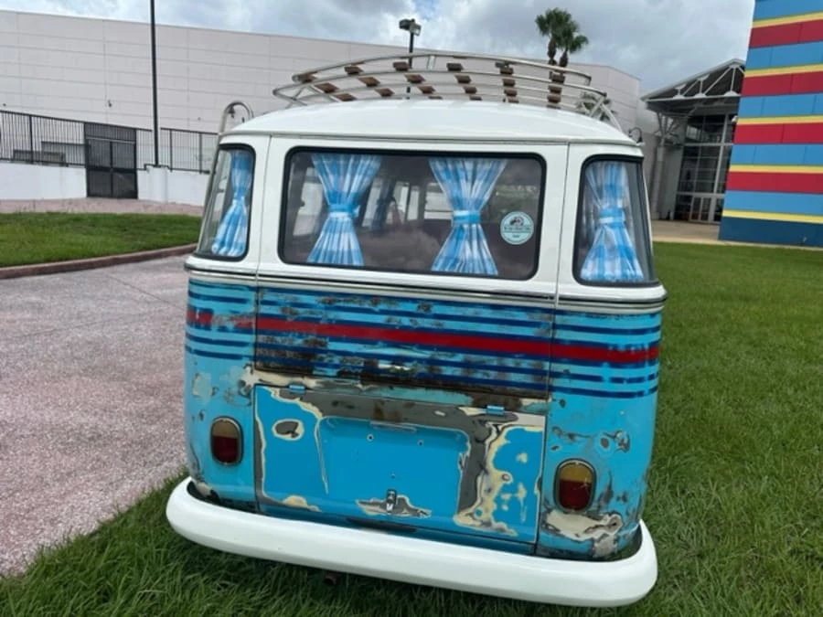1973 Volkswagen Bay-Window Bus - Image 3 of 13