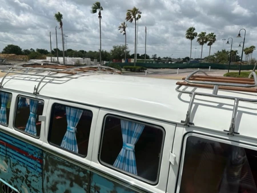 1973 Volkswagen Bay-Window Bus - Image 6 of 13