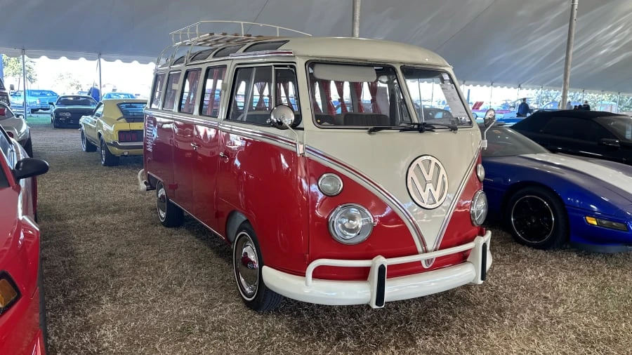 1973 Volkswagen Bay-Window Bus - Image 3 of 6