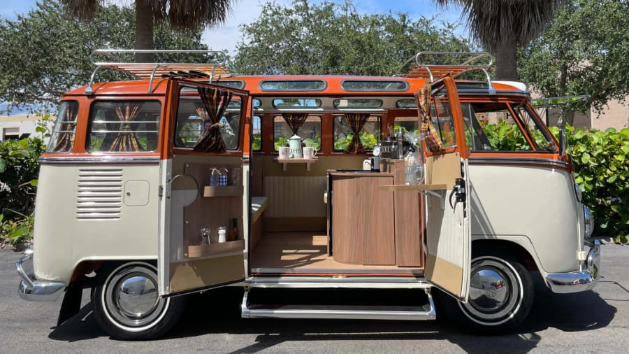 1973 Volkswagen Bay-Window Camper - Image 4 of 22