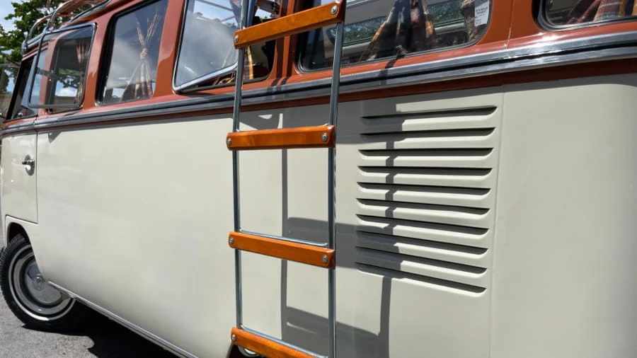 1973 Volkswagen Bay-Window Camper - Image 10 of 22