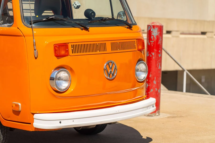 1973 Volkswagen Bay-Window Camper - Image 8 of 19