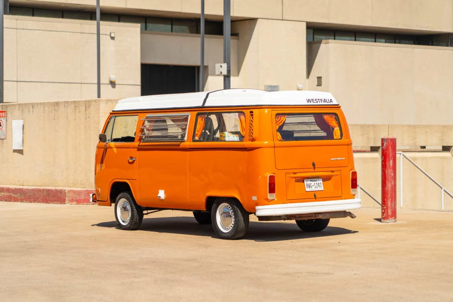 1973 Volkswagen Bay-Window Camper - Image 5 of 19
