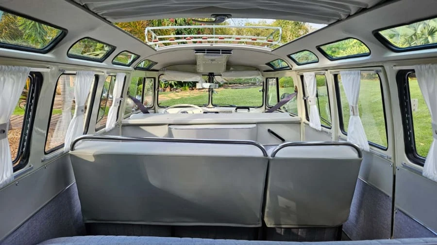 1973 Volkswagen Bay-Window Bus - Image 23 of 31