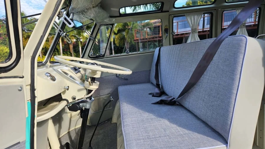 1973 Volkswagen Bay-Window Bus - Image 22 of 31