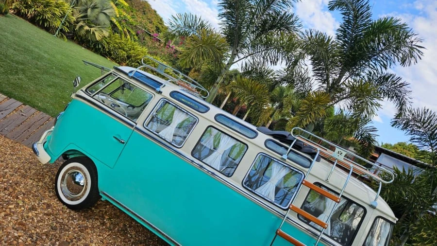 1973 Volkswagen Bay-Window Bus - Image 13 of 31