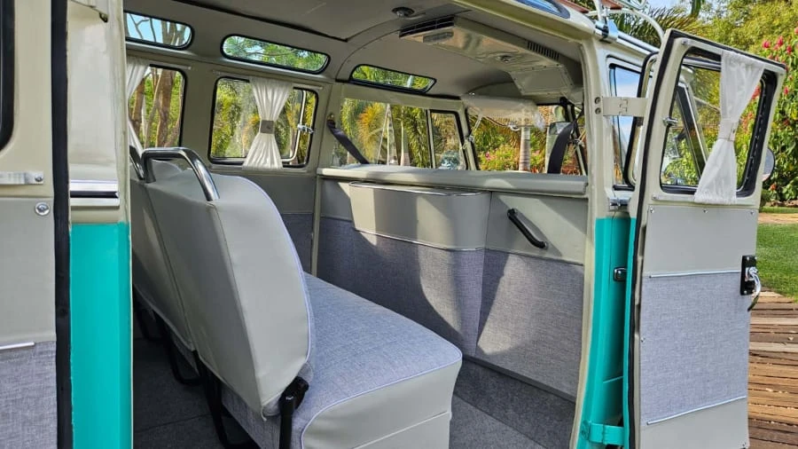 1973 Volkswagen Bay-Window Bus - Image 20 of 31