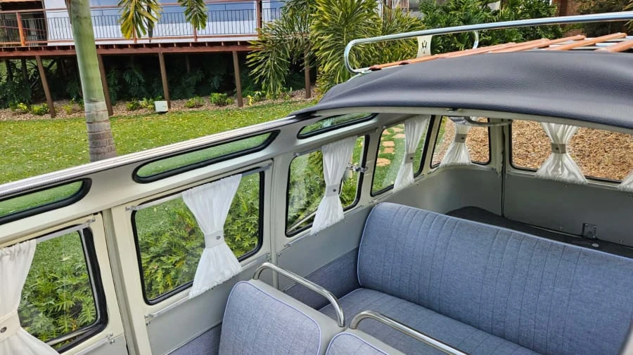 1973 Volkswagen Bay-Window Bus - Image 29 of 31
