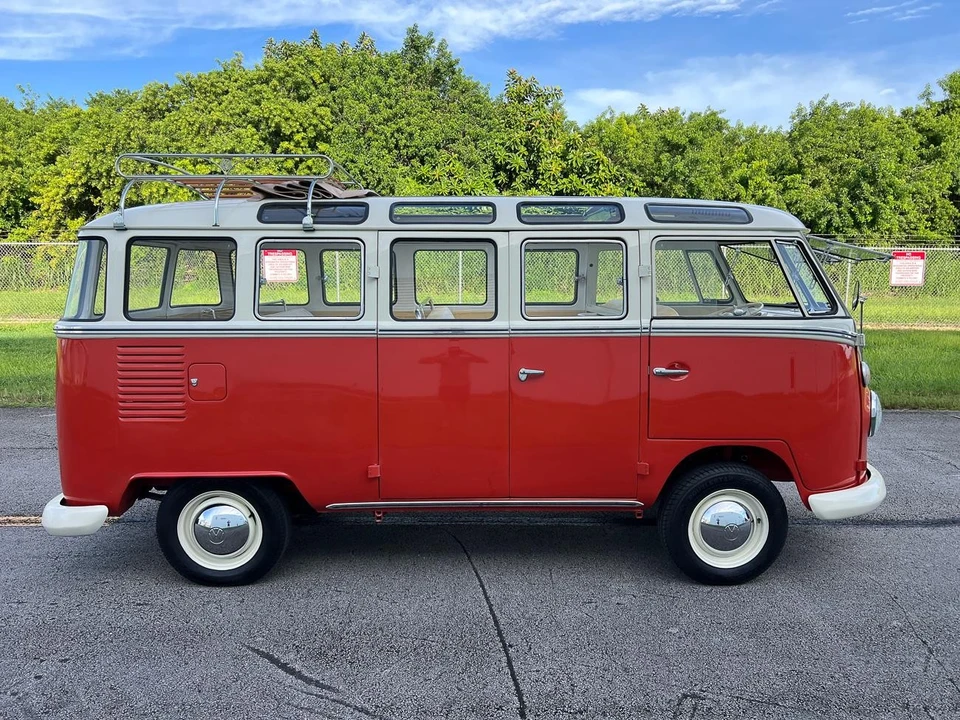 1973 Volkswagen Bay-Window Bus - Image 14 of 21