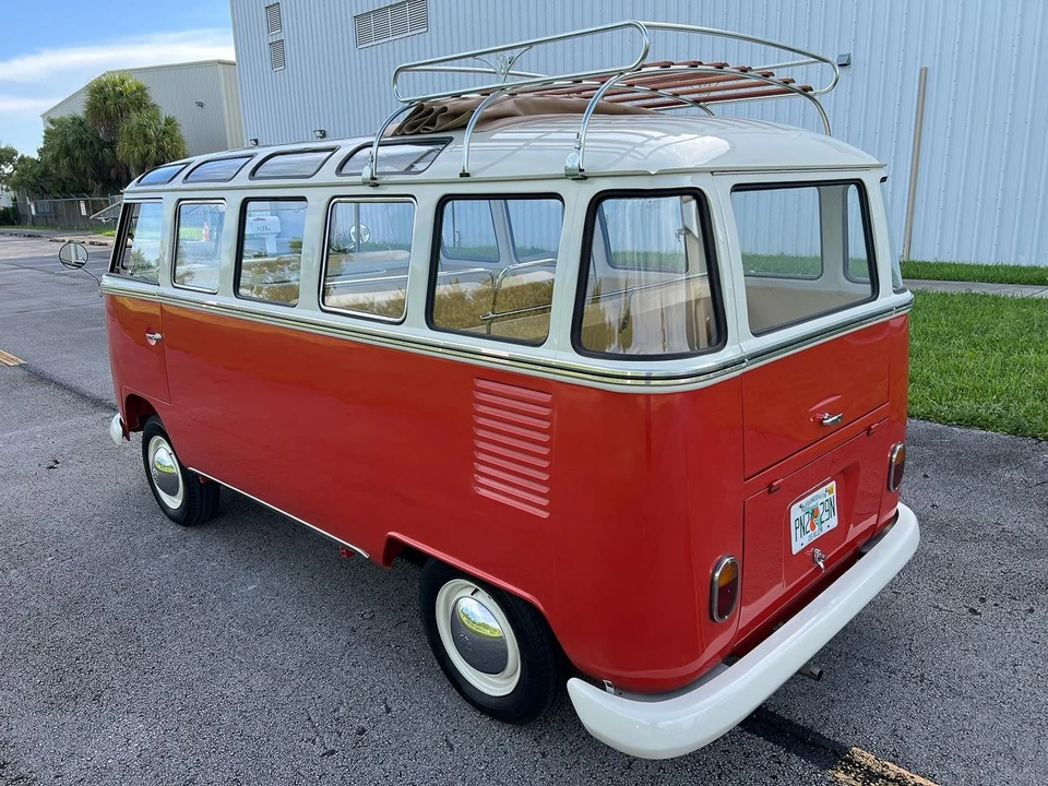 1973 Volkswagen Bay-Window Bus - Image 11 of 21