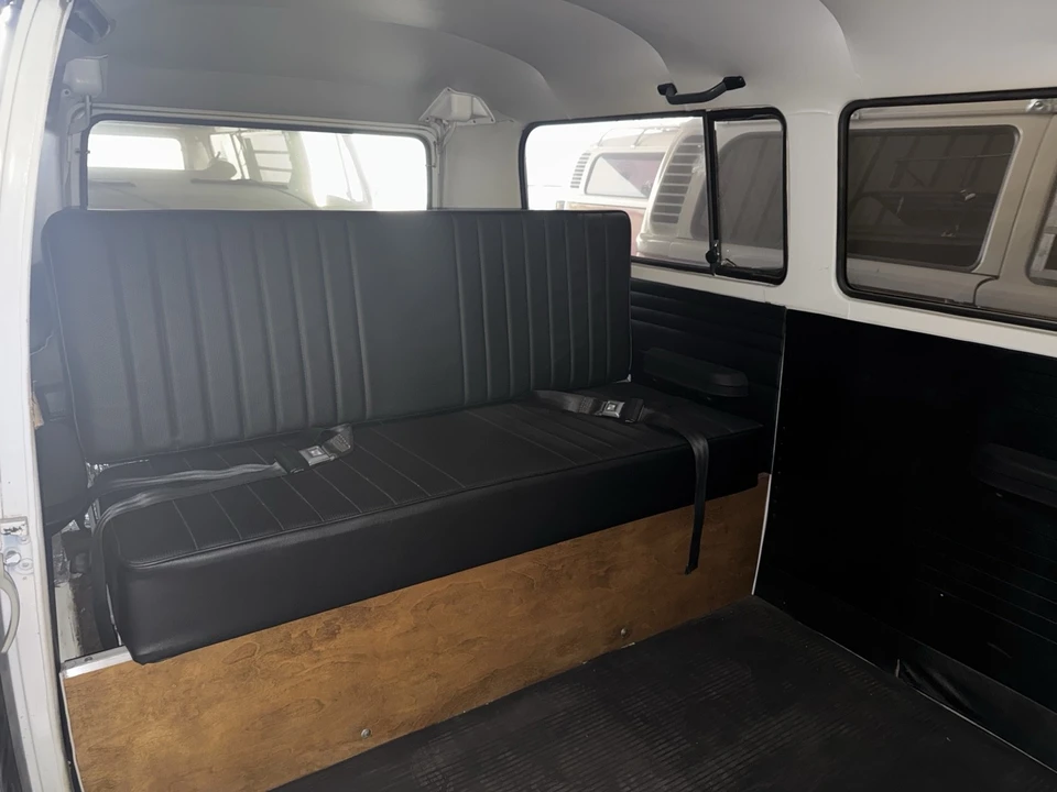 1973 Volkswagen EuroVan - Image 10 of 18