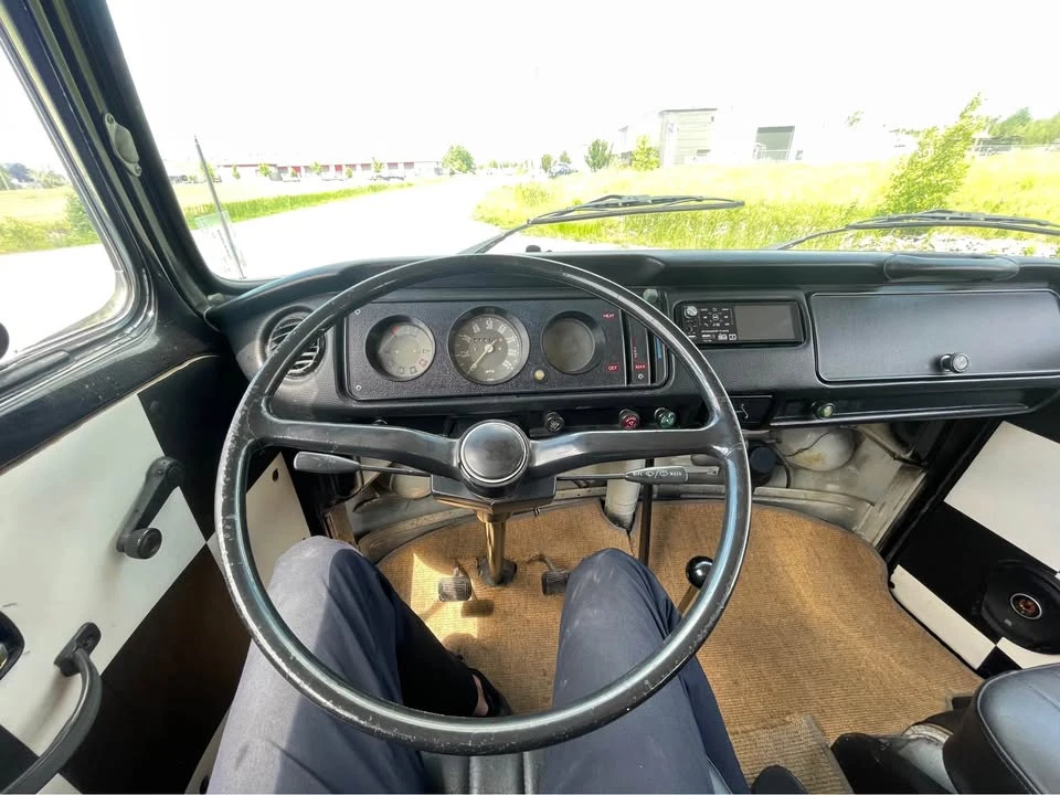 1973 Volkswagen Bay-Window Camper - Image 12 of 18