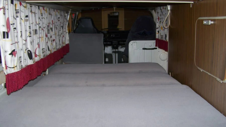1973 Volkswagen Bay-Window Camper - Image 5 of 12