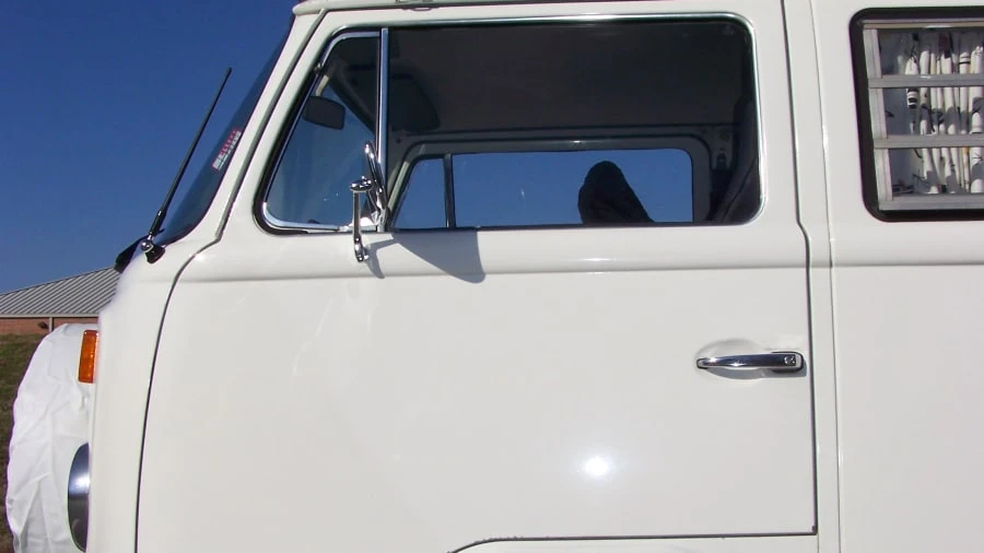 1973 Volkswagen Bay-Window Camper - Image 9 of 12