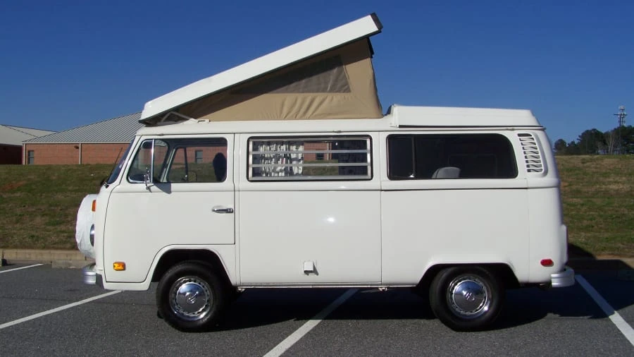 1973 Volkswagen Bay-Window Camper - Image 11 of 12