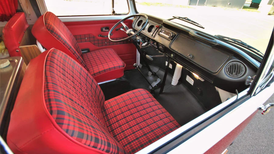 1973 Volkswagen Bay-Window Camper - Image 6 of 25