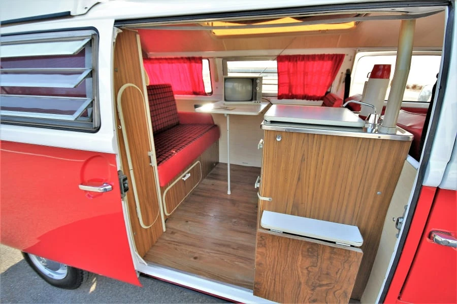 1973 Volkswagen Bay-Window Camper - Image 17 of 25