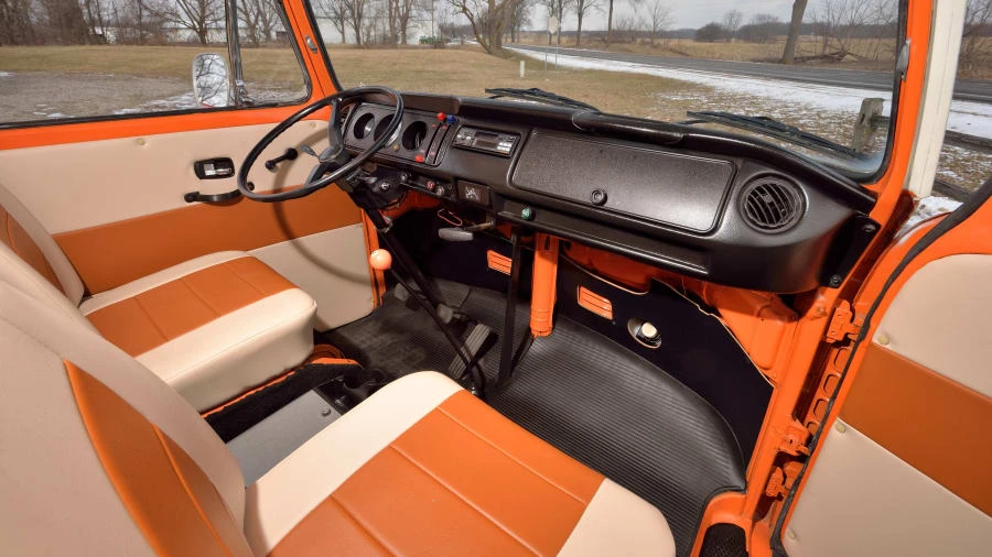 1973 Volkswagen Bay-Window Camper - Image 5 of 13