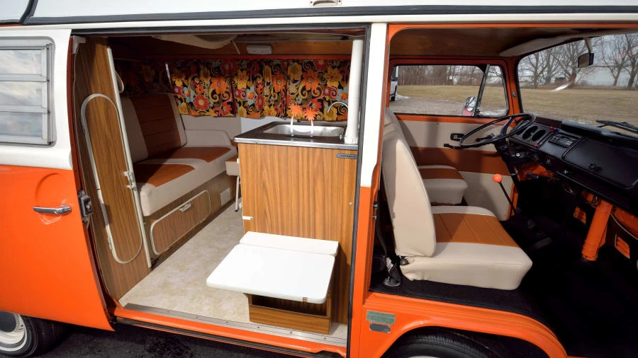 1973 Volkswagen Bay-Window Camper - Image 10 of 13
