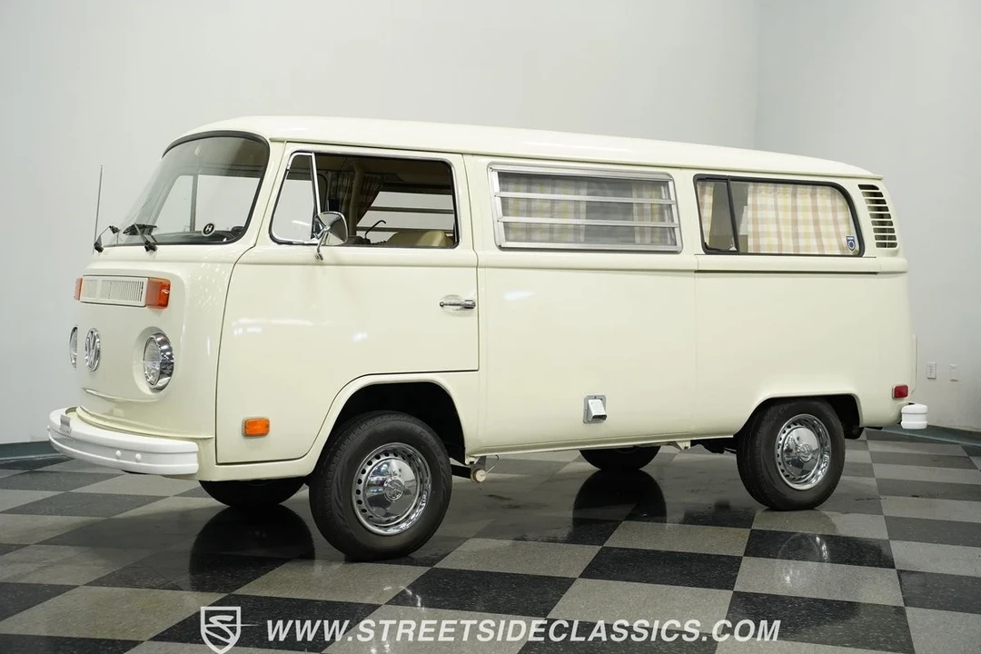1973 Volkswagen Bay-Window Camper - Image 7 of 12