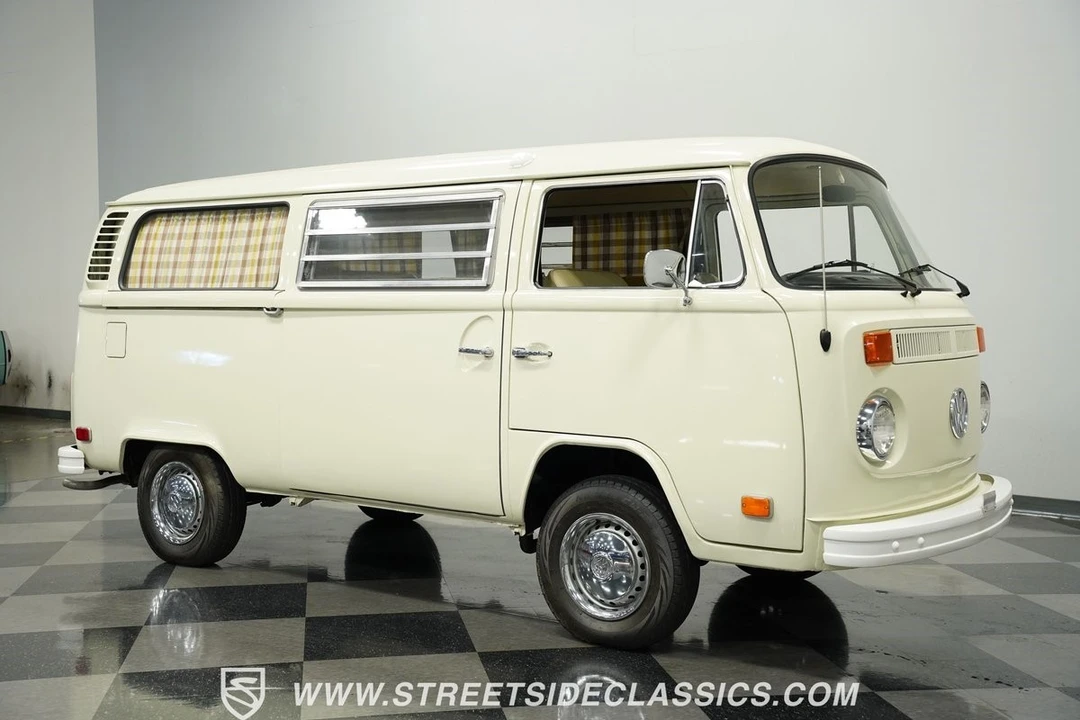 1973 Volkswagen Bay-Window Camper - Image 16 of 21
