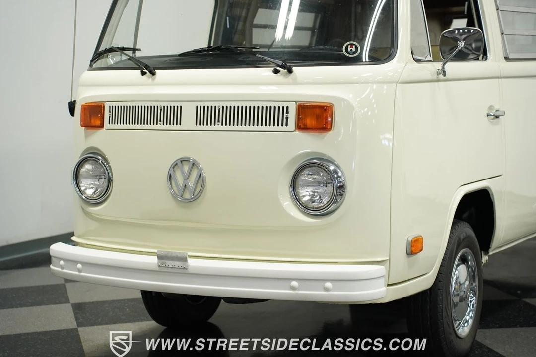 1973 Volkswagen Bay-Window Camper - Image 19 of 21